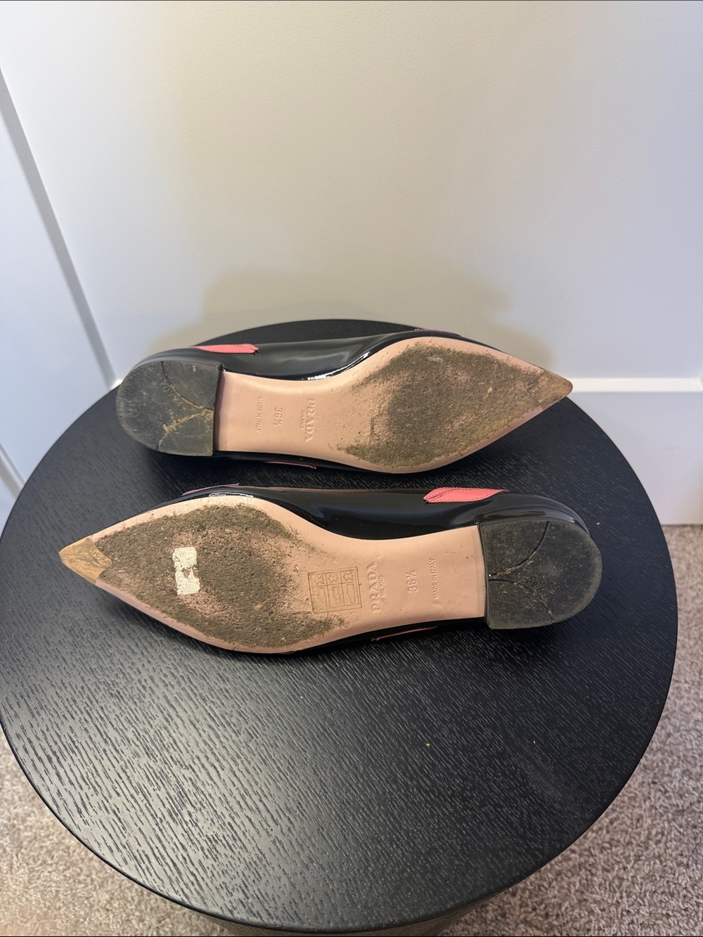 Prada ‘Lip’ Flats| Size 36.5  💋 - Picture 8 of 10